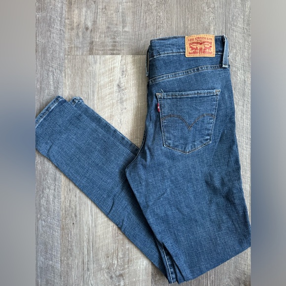 Levi’s Denim - Picture 5 of 5